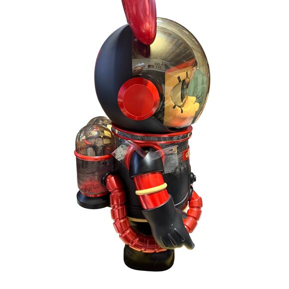 MEGA SPACE MOLLY DISNEY 100th ANNIVERSARY LIMITED EDITION - Picture 3 of 9